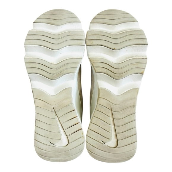 Nike Women’s White Leather Sneakers Gold Logo Casual Athletic Shoes Size 7.5 - Picture 9 of 9